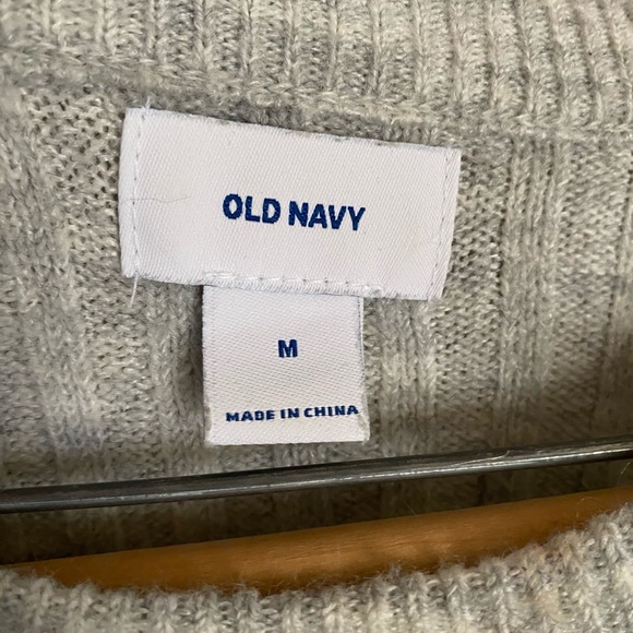 Gray sweater - Picture 3 of 6